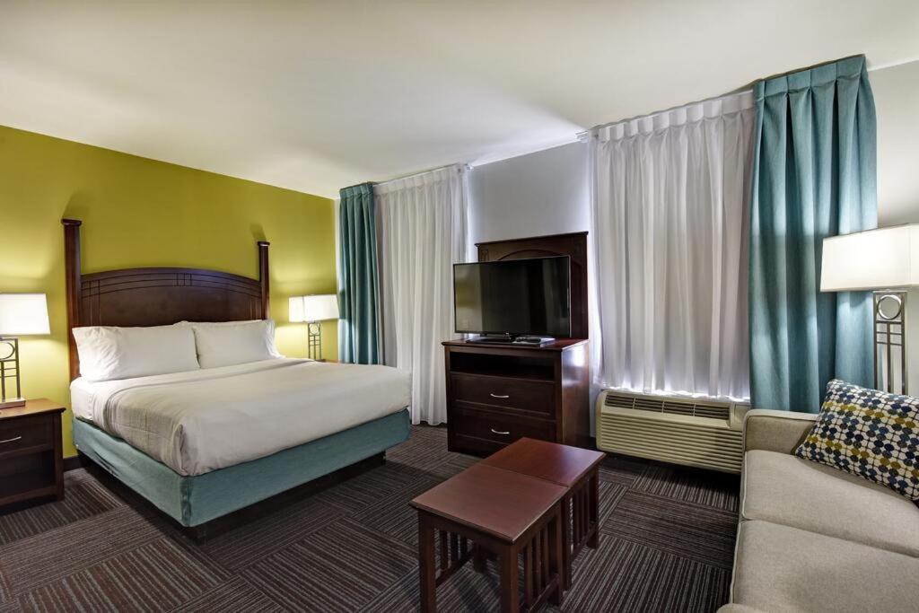 Staybridge Suites London By Ihg Exterior photo